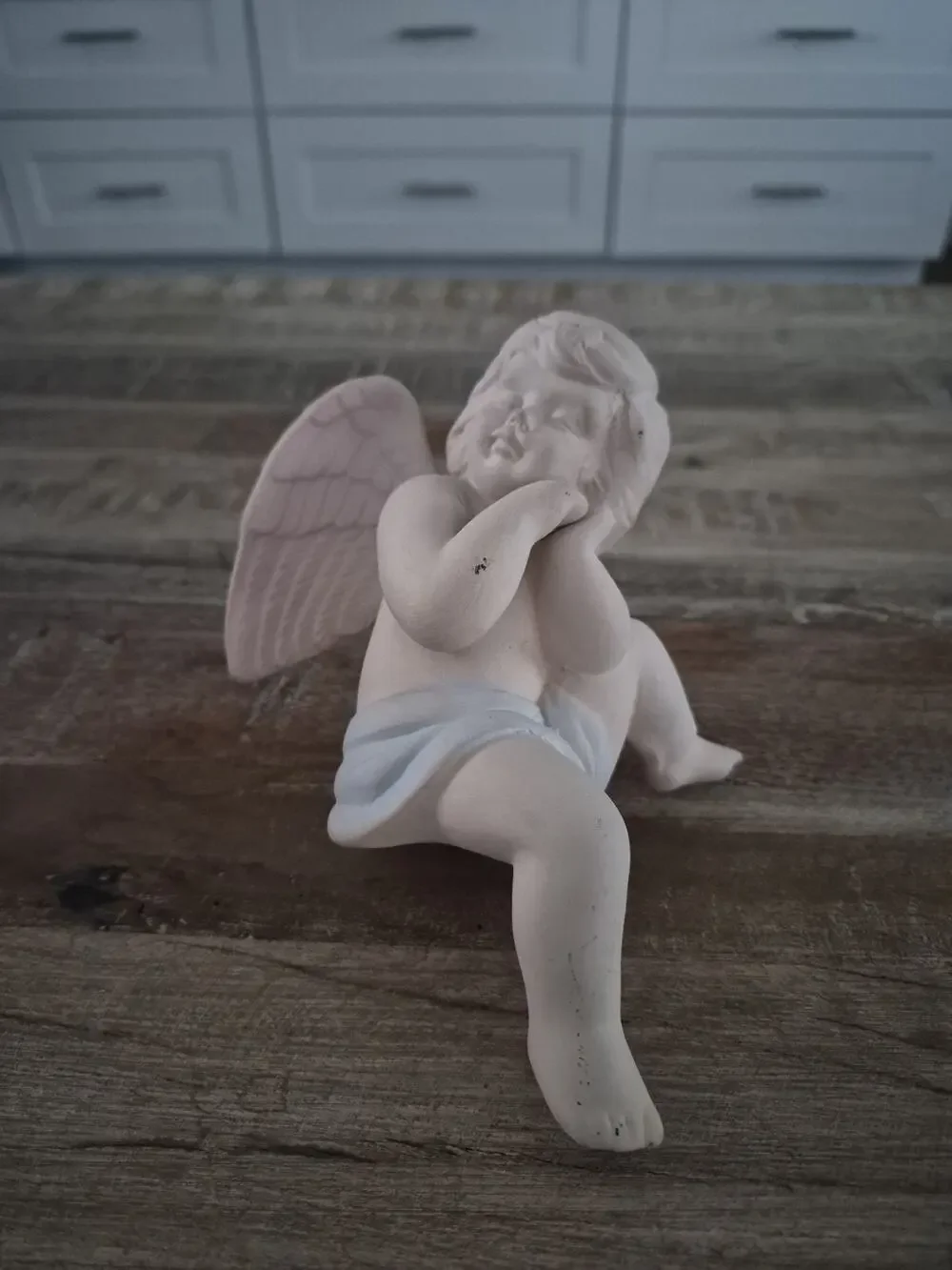 Sleeping Angel Cherub Mini Figurine
